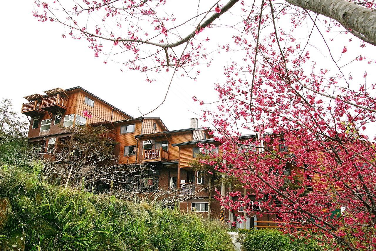 Walk Cloud Bed And Breakfast Meishan Bagian luar foto