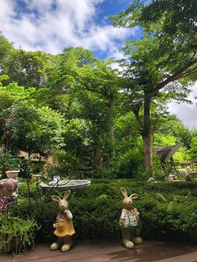Walk Cloud Bed And Breakfast Meishan Bagian luar foto